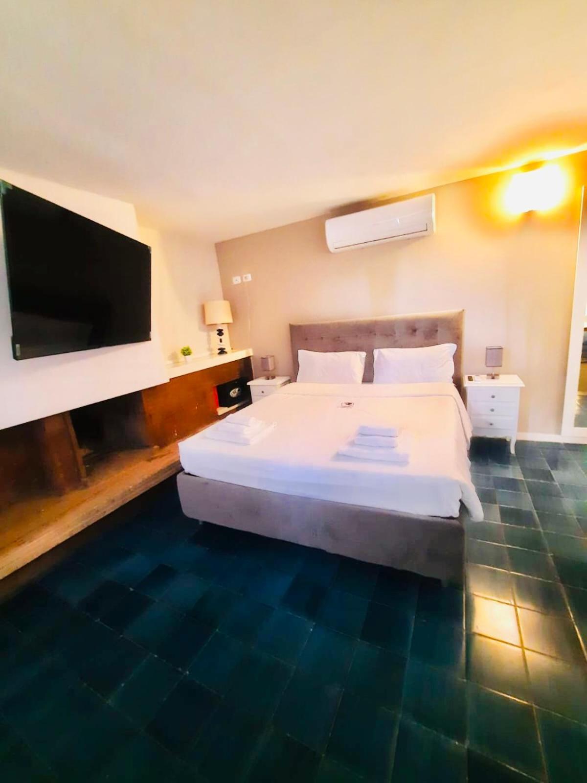Relais La Fornarina 2 Bed & Breakfast Rome Exterior photo